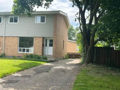 1 Maryknoll Avenue, Kawartha Lakes, On K9v 1a7