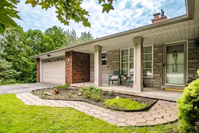 Detached in Hamilton