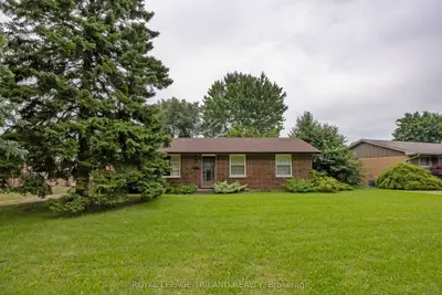 11 Gustin Avenue, London South, On N6p 1c2