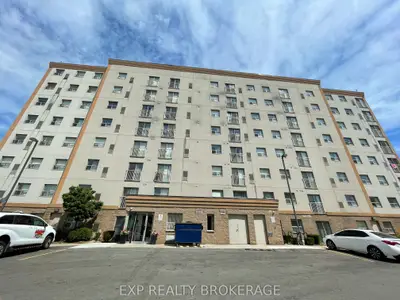 Att/Row/Townhouse in Kitchener