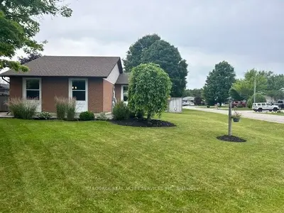 496 Wales Drive, Saugeen Shores, On N0h 2c1
