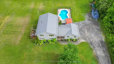 Detached in Tyendinaga