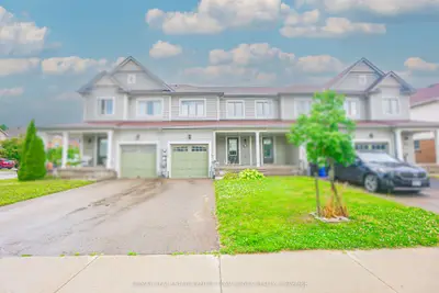 Att/Row/Townhouse in Niagara Falls