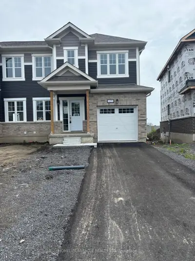 125 Gildersleeve Boulevard, Loyalist, On K0h 1g0