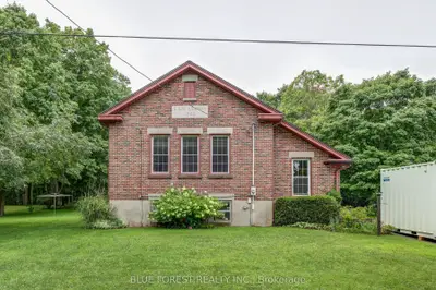 Detached in Bayham