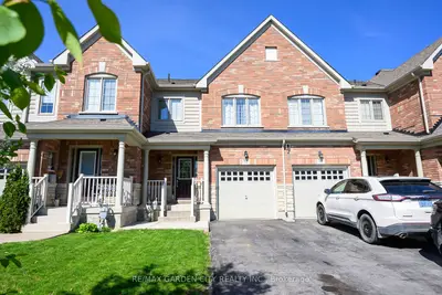 Att/Row/Townhouse in Thorold