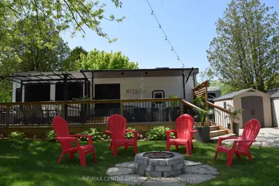 MobileTrailer in Lambton Shores
