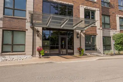 Condo Apartment in Niagara Falls