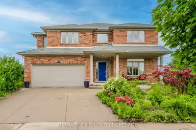 944 Woodbine Court, Kitchener, On N2r 1x4