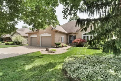 4236 Masterson Circle, London South, On N6p 1t4