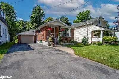 55 Wellington Street, Kawartha Lakes, On K9v 3n4