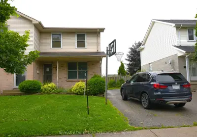 41 Erica Crescent, London South, On N6e 3p4