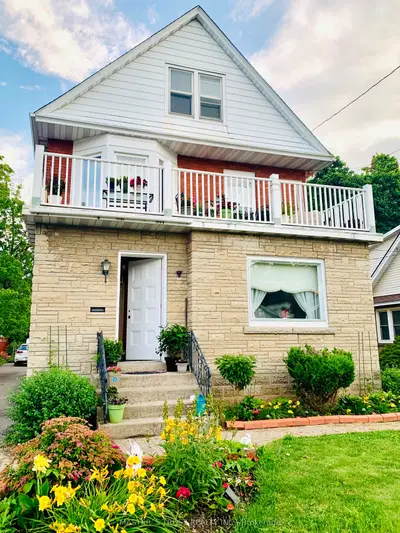 30 Phipps Street Upstair, Fort Erie, On L2a 2v2