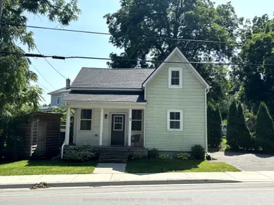 9 Talbot Street, Prince Edward County, On K0k 2t0