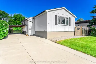 Detached in Chatham-Kent