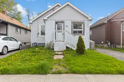 28 Mcalpine Avenue S, Welland, On L3b 1t6