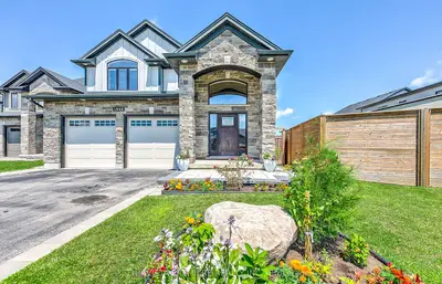 Detached in London North