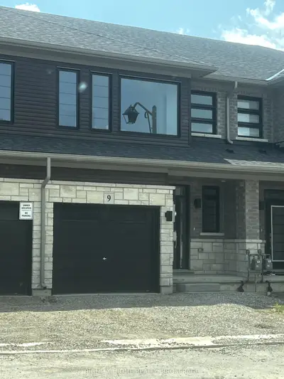 448 Blackburn Drive N 9, Brantford, On N3t 0x2