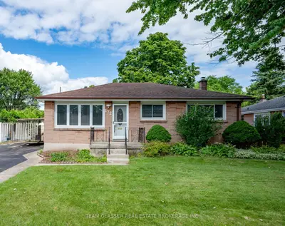 Detached in London East