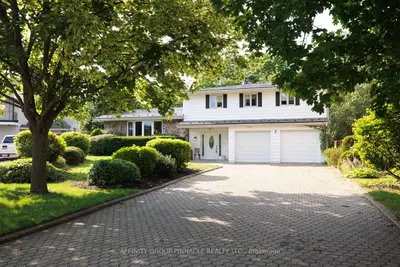 7 Crescent Court, Kawartha Lakes, On K9v 3y8