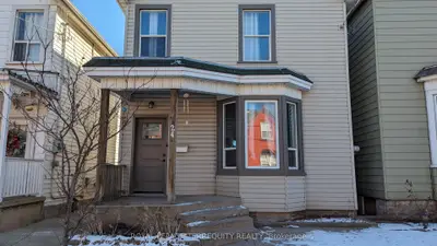 Detached in Hamilton