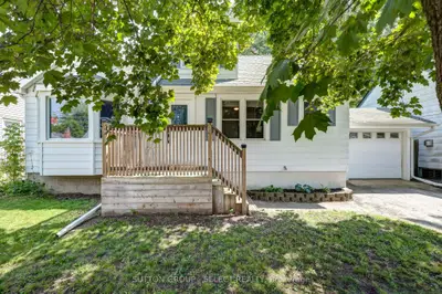 121 Foster Avenue, London North, On N6h 2l2