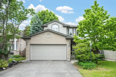 806 Marigold Street, London North, On N5x 4j3