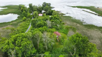 236 Harbard Lane, Prince Edward County, On K0k 1l0
