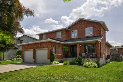 23 Carlos Court, Cambridge, On N1r 8h4