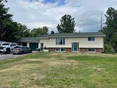70 Haig Road, Front of Leeds & Seeleys Bay, ON K7G 2V4