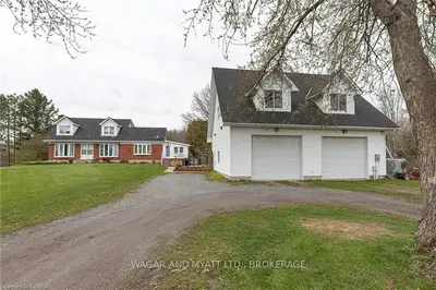 393 Perry Road, Greater Napanee, On K7r 3k6