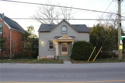 278 Division Street, Kingston, ON K7K 3Z6