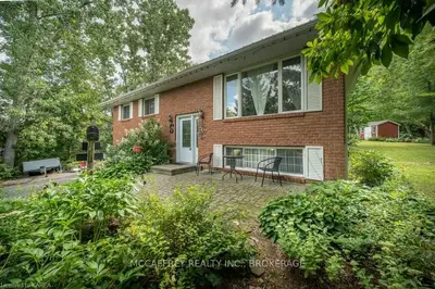 784 PALACE Road, Greater Napanee, ON K7R 1A7