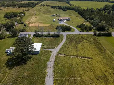 737 Elmbrook Road, Prince Edward County, ON K0K 2T0