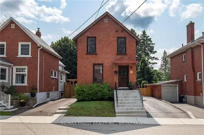 213 James Street E, Brockville, On K6v 1l7