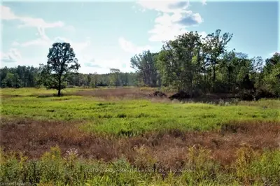 000 Snider Road, Addington Highlands, On K0h 2w0
