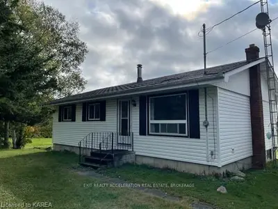 78 CLARA Street, Greater Napanee, ON K0K 2W0