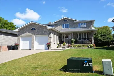 888 GRANDOUR Court, Kingston, ON K7M 7X5