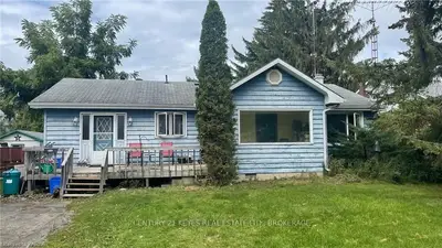 250 Wellington Street, Gananoque, On K7g 1b9
