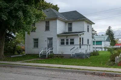 365 Garden Street, Gananoque, On K7g 1j4