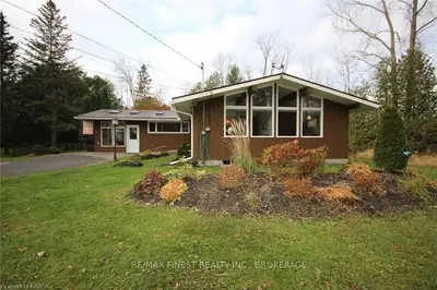 8567 County Road 2, Greater Napanee, On, K7r 3l1