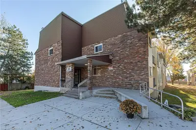 835 Milford Drive 208, Kingston, On K7p 1a7