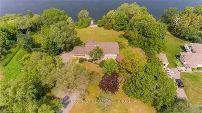 3438 County Road 3, Prince Edward County, On, K0k 1l0