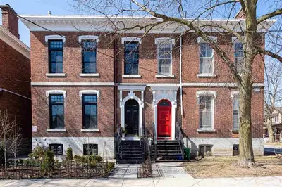 92 Sydenham Street, Kingston, ON K7L 3H4