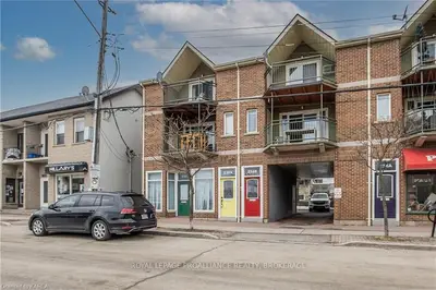 232 Wellington Street 1a, Kingston, On K7k 2t8
