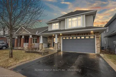 1305 Greenwood Park Drive, Kingston, On K7k 0e3