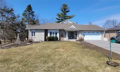 1a James Street, Greater Napanee, On K7r 3e8