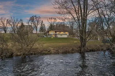 13 Dow Street, Stone Mills, On K0k 1j0