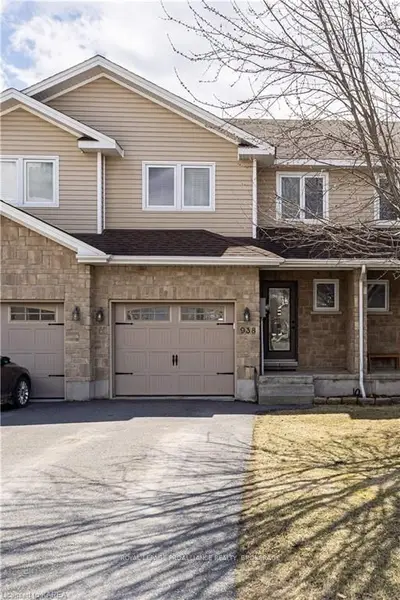 938 Swanfield Street, Kingston, On K7m 0a6