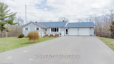 566 Bethel Road, Stone Mills, On K0k 3n0